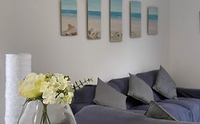 Dakabin Comfort Cozy Townhouse Ideal For Families